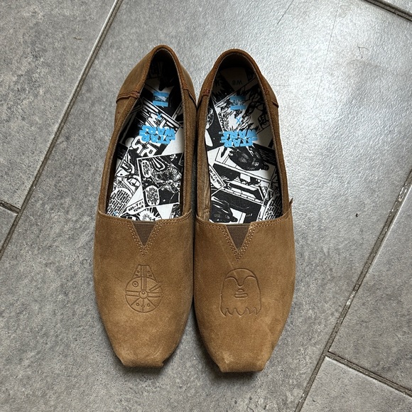 Toms | Shoes | Toms Chewbacca Star Wars Brown Suede Slip Ons  display picture 1